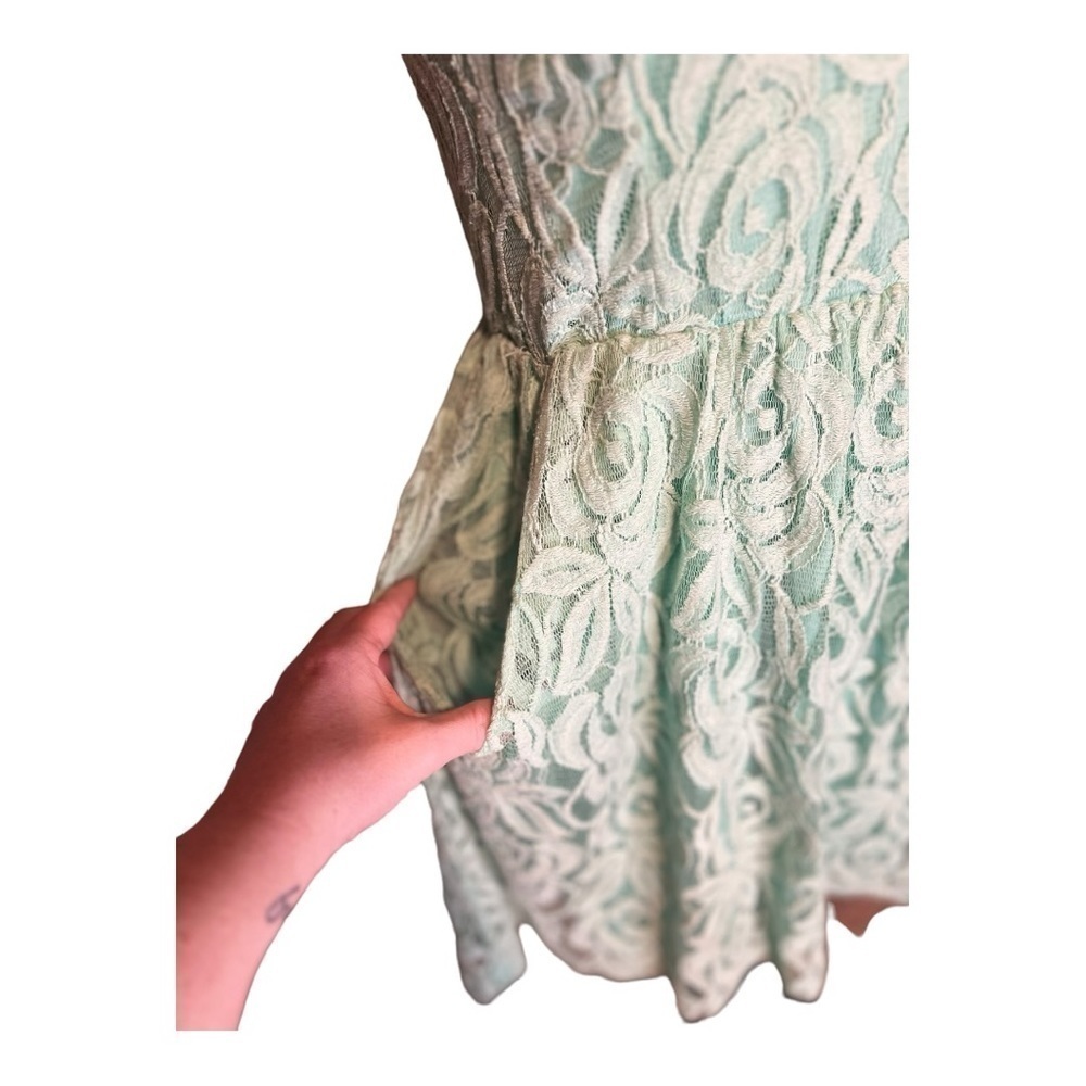 Vanity large blue lace short spaghetti strap dress with POCKETS!! - Picture 5 of 8
